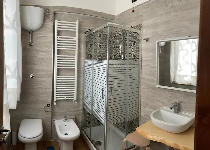 Reginella 3* Νάπολη